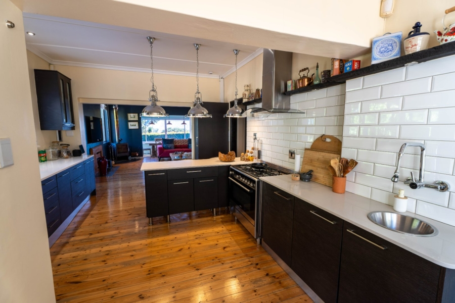 3 Bedroom Property for Sale in Mountainside Western Cape
